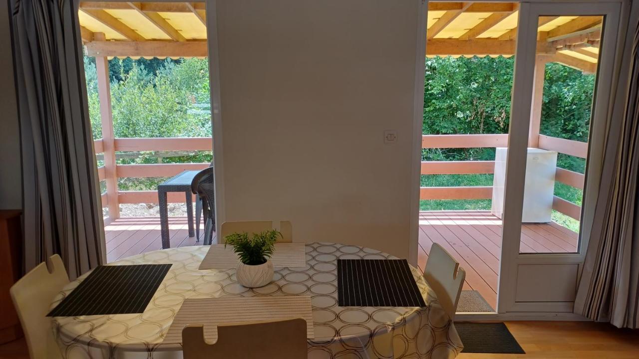 Mobilhome Lac De Guerledan Caurel  외부 사진